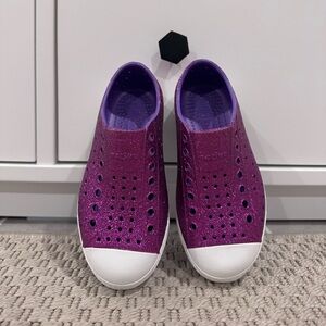 Girls sparkle Natives